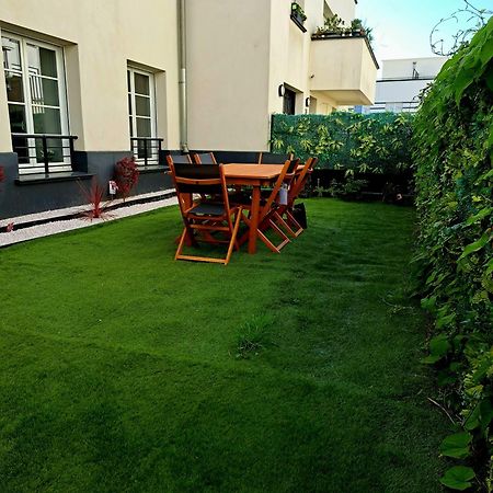 The Green Terrasse Disneyland Chessy  Buitenkant foto